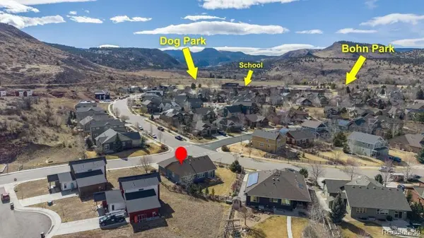 400 Carter DR, Lyons, CO 80540