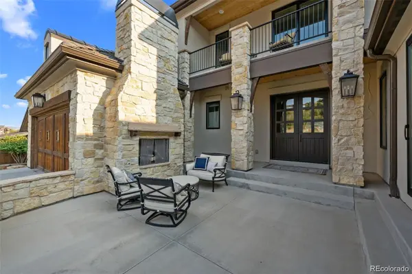 7912 Raphael LN, Littleton, CO 80125