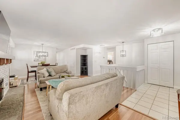 5554 S Lansing CT, Englewood, CO 80111