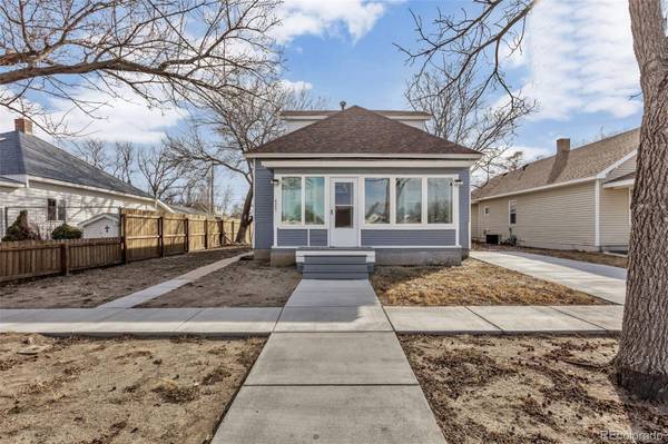 423 Phelps ST, Sterling, CO 80751