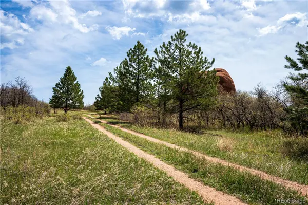 6128 Columbine CT, Larkspur, CO 80118