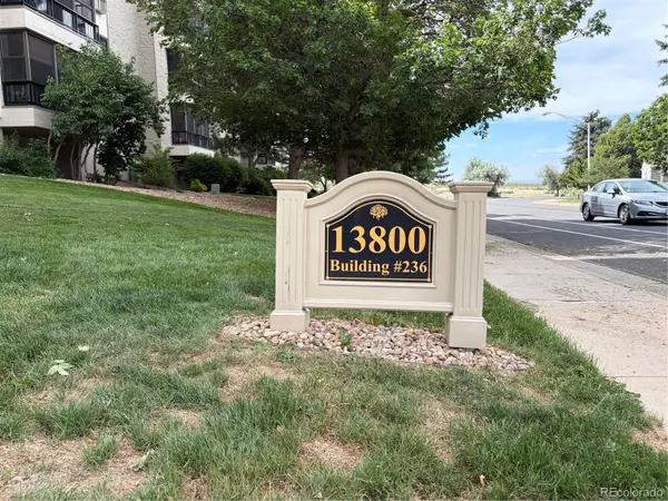 13800 E Marina DR #102, Aurora, CO 80014