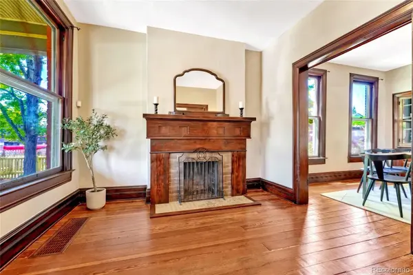 1557 Dallas ST, Aurora, CO 80010