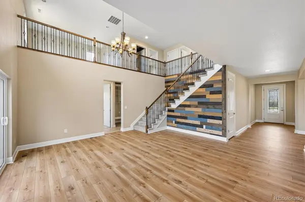 8551 Orchard WAY, Arvada, CO 80007