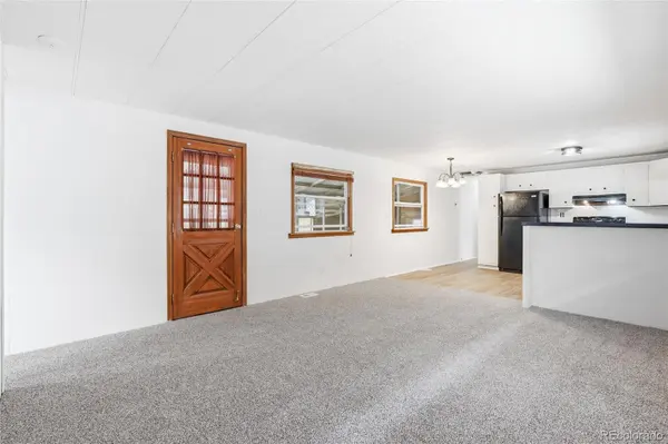 900 Mountain View AVE, Longmont, CO 80501
