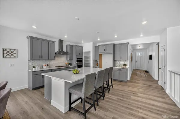17105 W 92nd LOOP, Arvada, CO 80007
