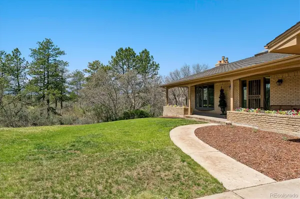 9755 Bay LN, Castle Rock, CO 80108