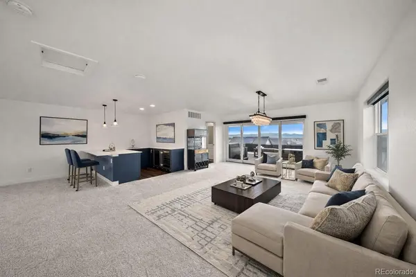 21416 E 61st DR, Aurora, CO 80019