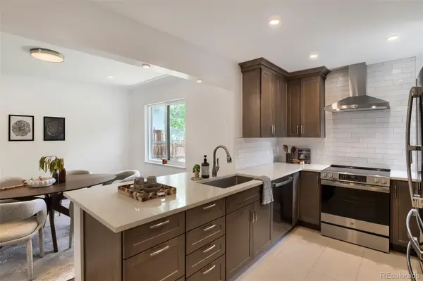 940 Magnolia ST, Denver, CO 80220