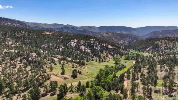 22511 Resort Creek RD, Foxton, CO 80433