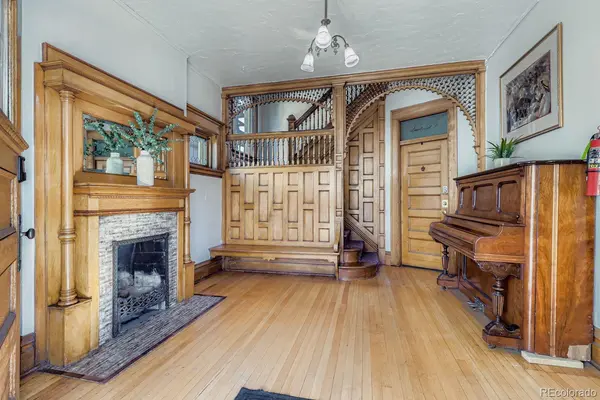 1406 Clayton ST, Denver, CO 80206