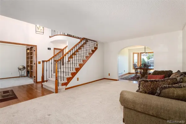 9635 Cherryvale DR, Highlands Ranch, CO 80126