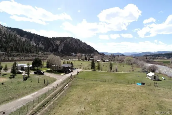 411 Violet LN, Eagle, CO 81631
