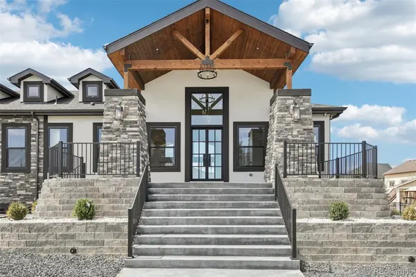 27330 E Nova CIR, Aurora, CO 80016