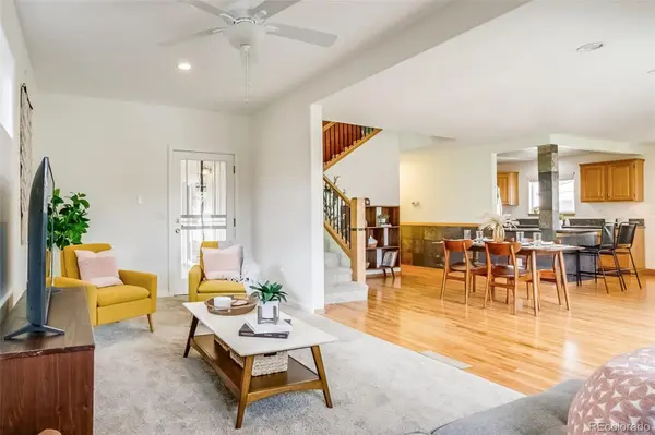 1385 S Hudson ST, Denver, CO 80222
