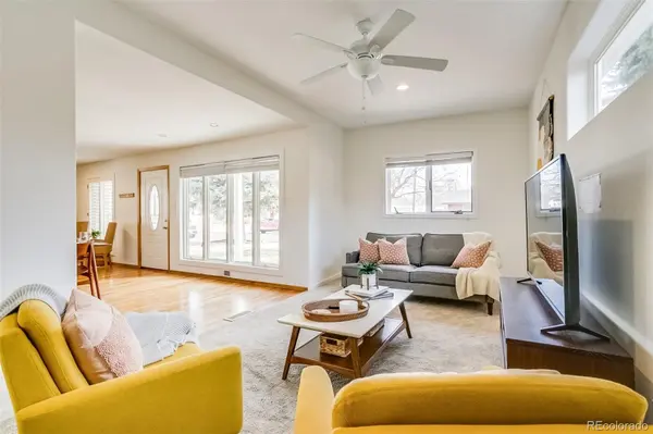 1385 S Hudson ST, Denver, CO 80222