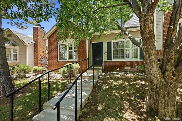 9611 W Chatfield AVE #A, Littleton, CO 80128