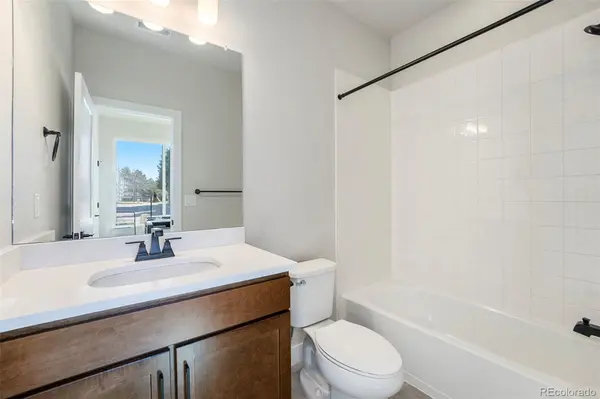 888 S Valentia ST #104, Denver, CO 80247