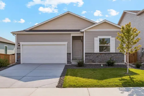 975 Cascade Falls ST, Severance, CO 80550