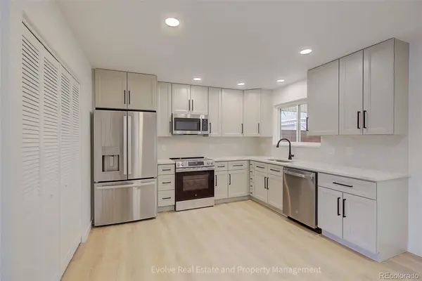 9014 E Mansfield AVE, Denver, CO 80237