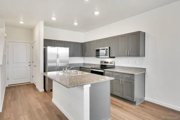 9825 Bahama ST, Commerce City, CO 80022