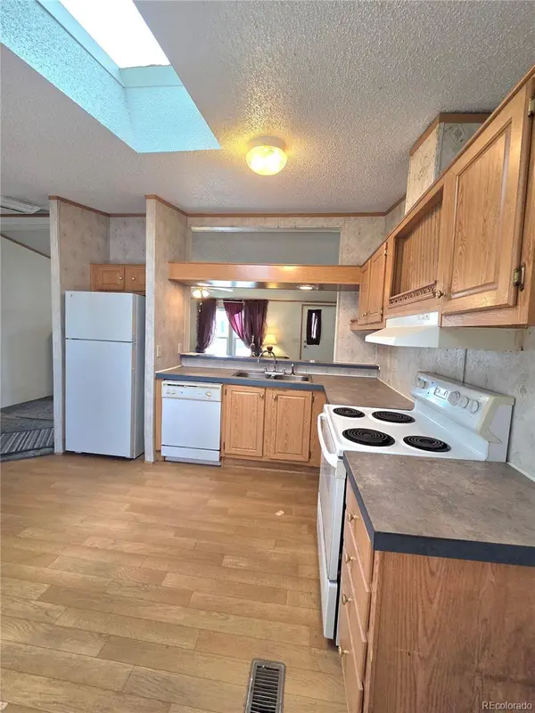 5250 W 53 AVE, Arvada, CO 80002