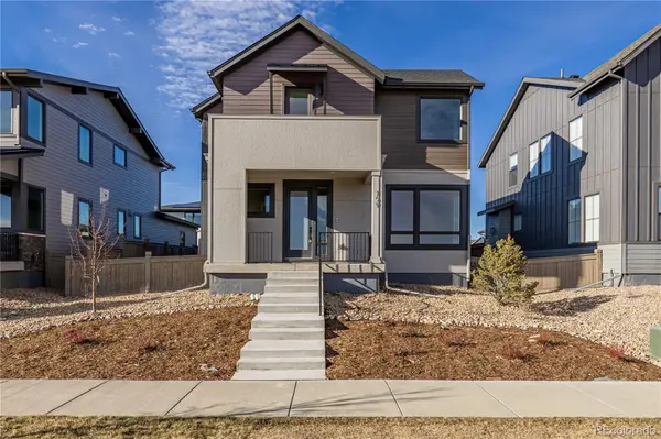 759 Mountain DR, Longmont, CO 80503