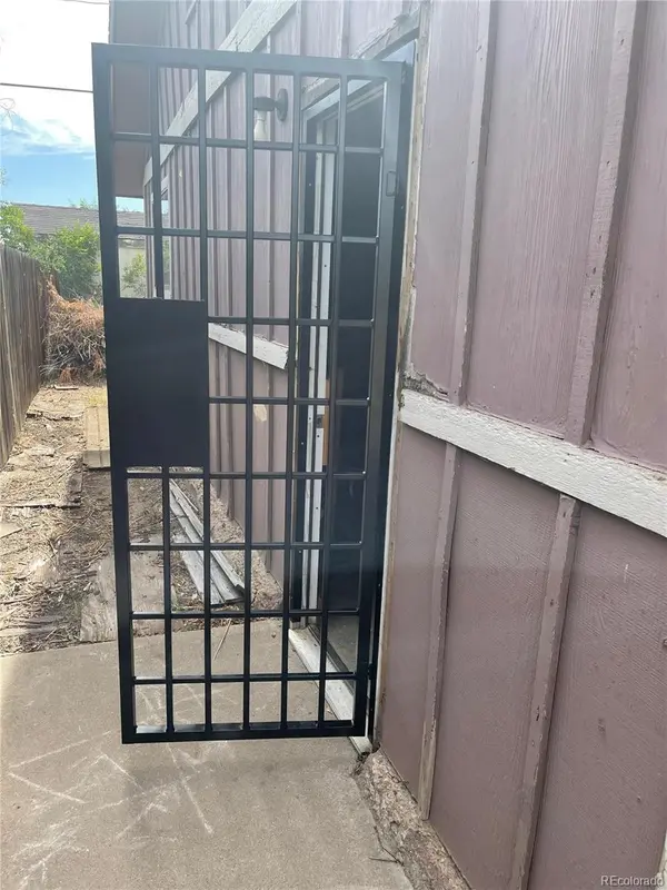 8010 Jasmine ST, Dupont, CO 80024