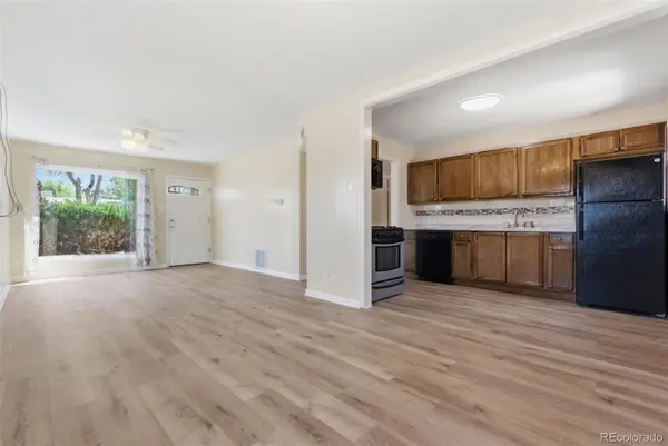 1297 Worchester ST, Aurora, CO 80011