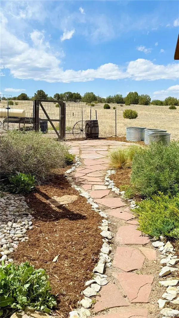 965 Newton RD, Pueblo, CO 81005