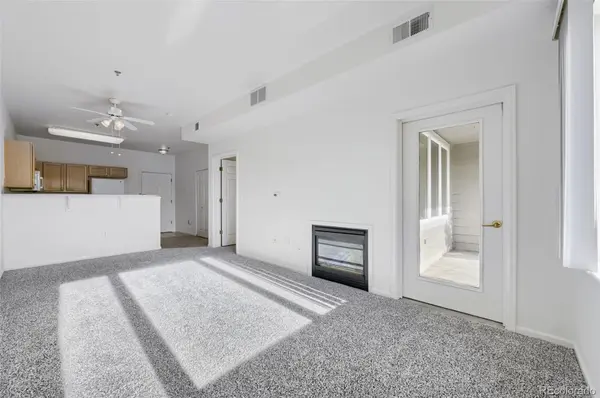 2894 W Riverwalk CIR #B112, Littleton, CO 80123