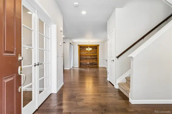 7360 S Logan ST, Littleton, CO 80122
