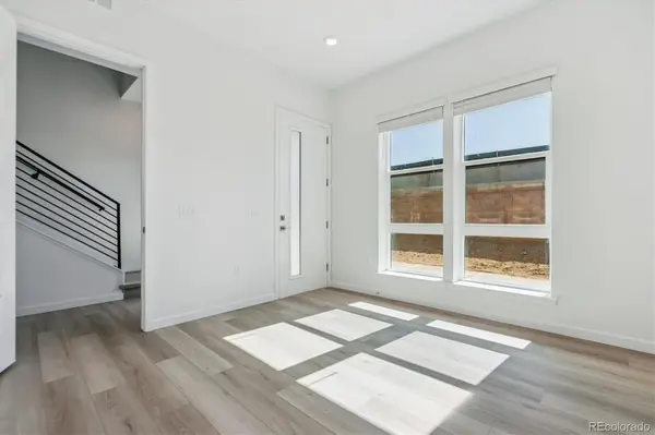 11493 E Briarwood CIR, Centennial, CO 80112