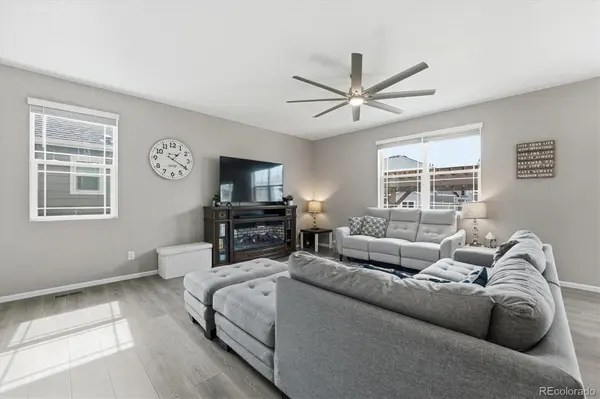 6047 N Halifax CT, Aurora, CO 80019