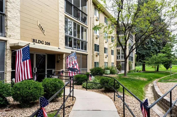 3082 S Wheeling WAY #105, Aurora, CO 80014