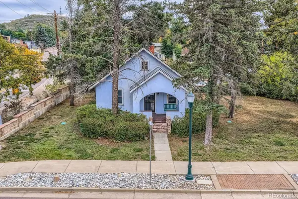 422 Perry ST, Castle Rock, CO 80104