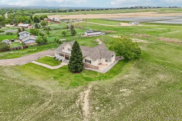 5850 N 79th ST, Niwot, CO 80503