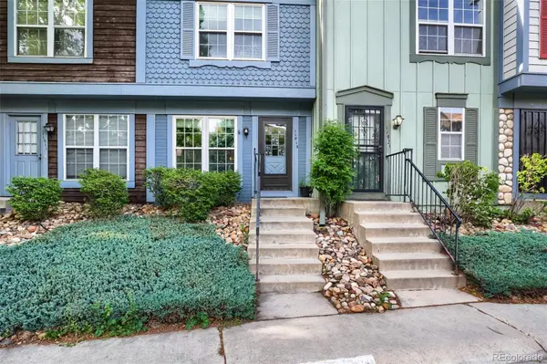 11913 E Kepner DR, Aurora, CO 80012