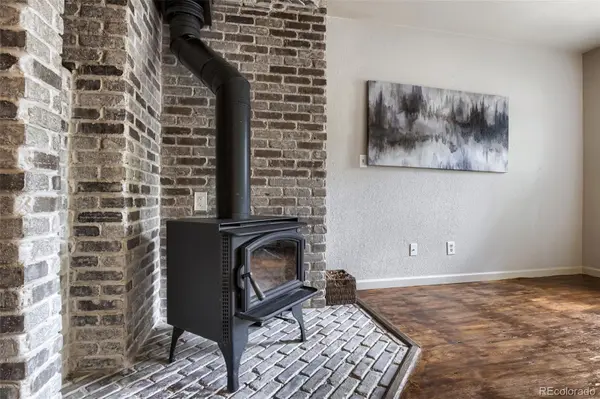 11913 E Kepner DR, Aurora, CO 80012