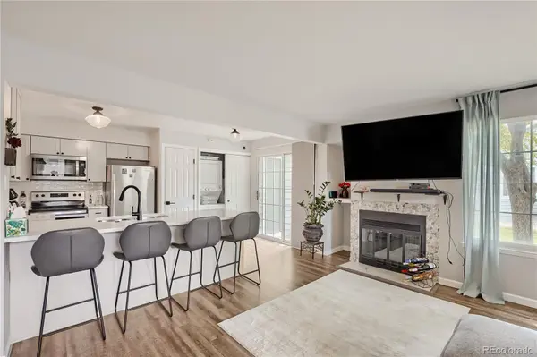 4094 S Carson ST #C, Aurora, CO 80014
