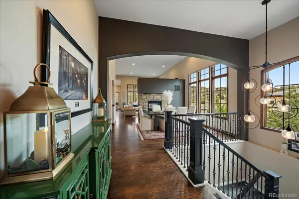 8000 Raphael LN, Littleton, CO 80125
