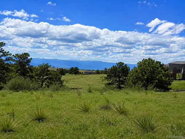 1 Forest Rim, Aurora, CO 80016