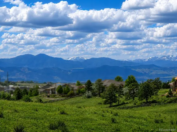 1 Forest Rim, Aurora, CO 80016