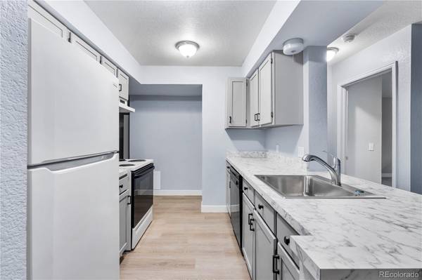 14602 E 2nd AVE #204C, Aurora, CO 80011