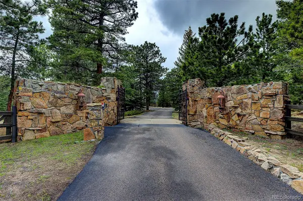 1275 Silver Tip LN, Evergreen, CO 80439
