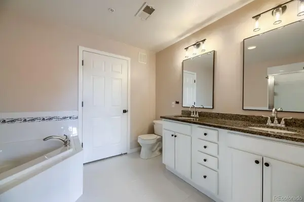 1727 N Pearl ST #204, Denver, CO 80203