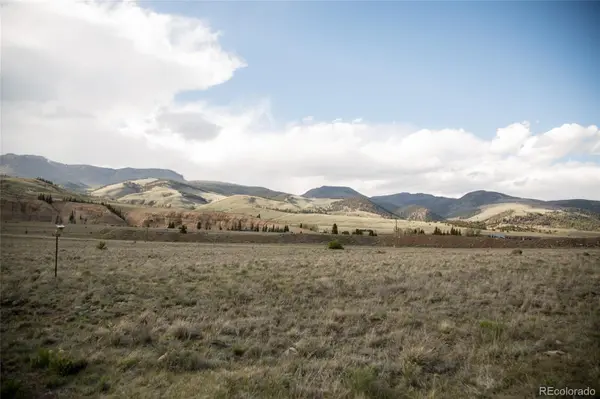 207 Sunset CT, Creede, CO 81130