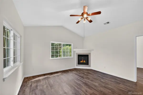 878 S Kalispell CIR #101, Aurora, CO 80017