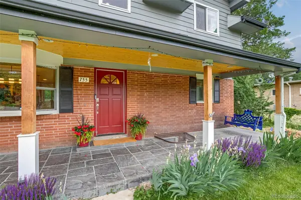 755 Holland ST, Lakewood, CO 80215