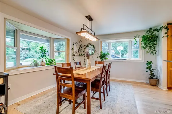 755 Holland ST, Lakewood, CO 80215